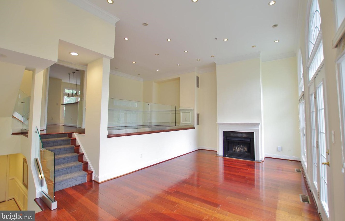 1477 Northern Neck Dr, Vienna VA  22182-5512 exterior