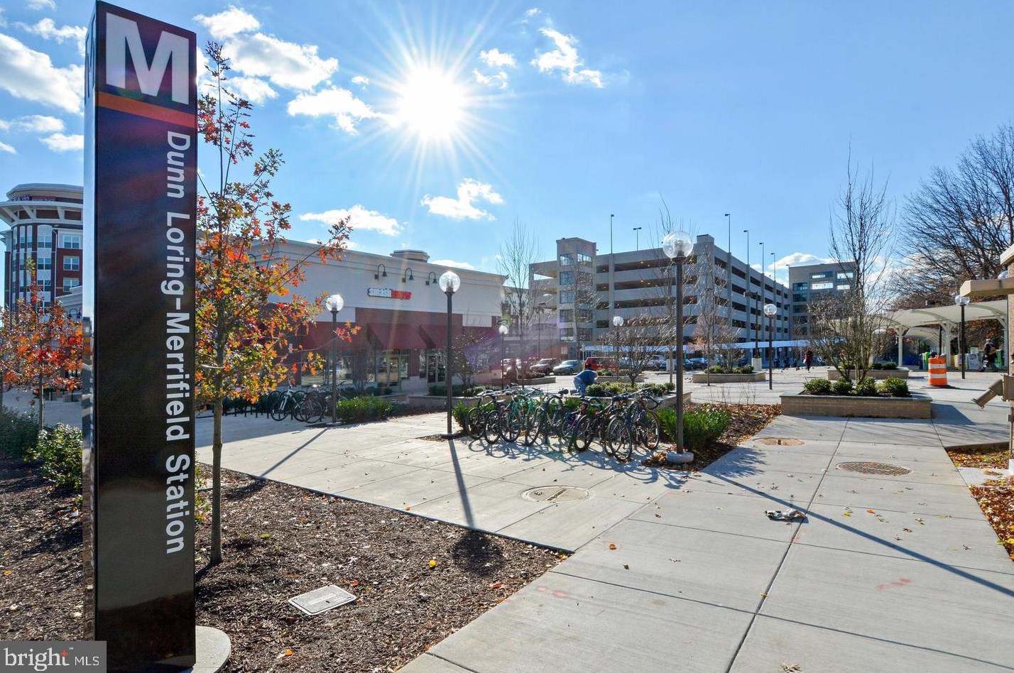 2726 Gallows Rd, Vienna VA  22180-7133 exterior