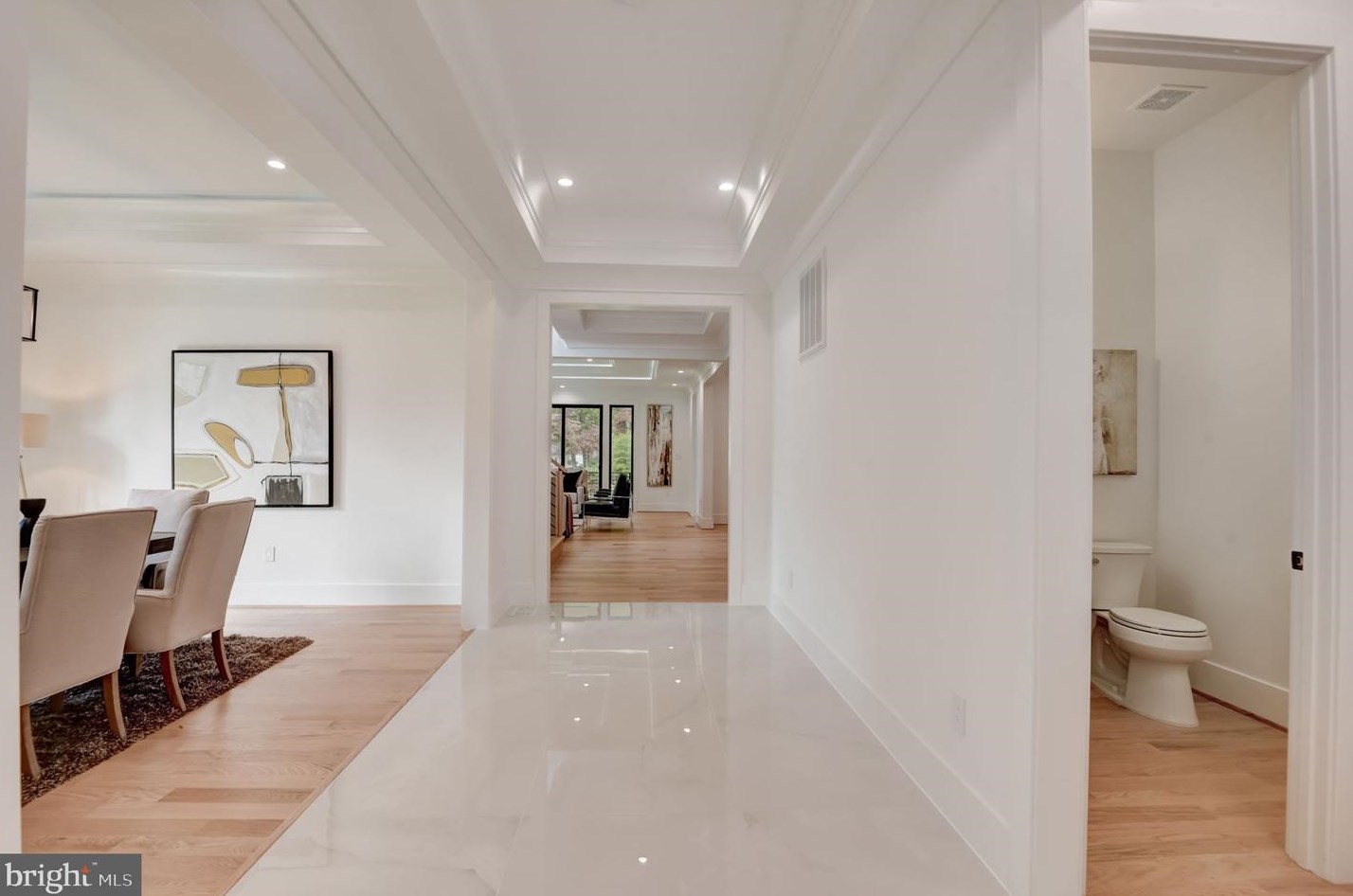 119 Moore Ave, Vienna VA  22180-5872 exterior