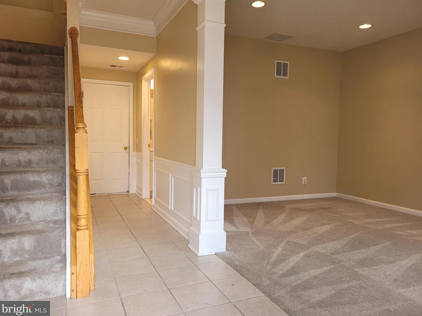 5309 Granite Step Trl, Centreville VA  20120-5029 exterior