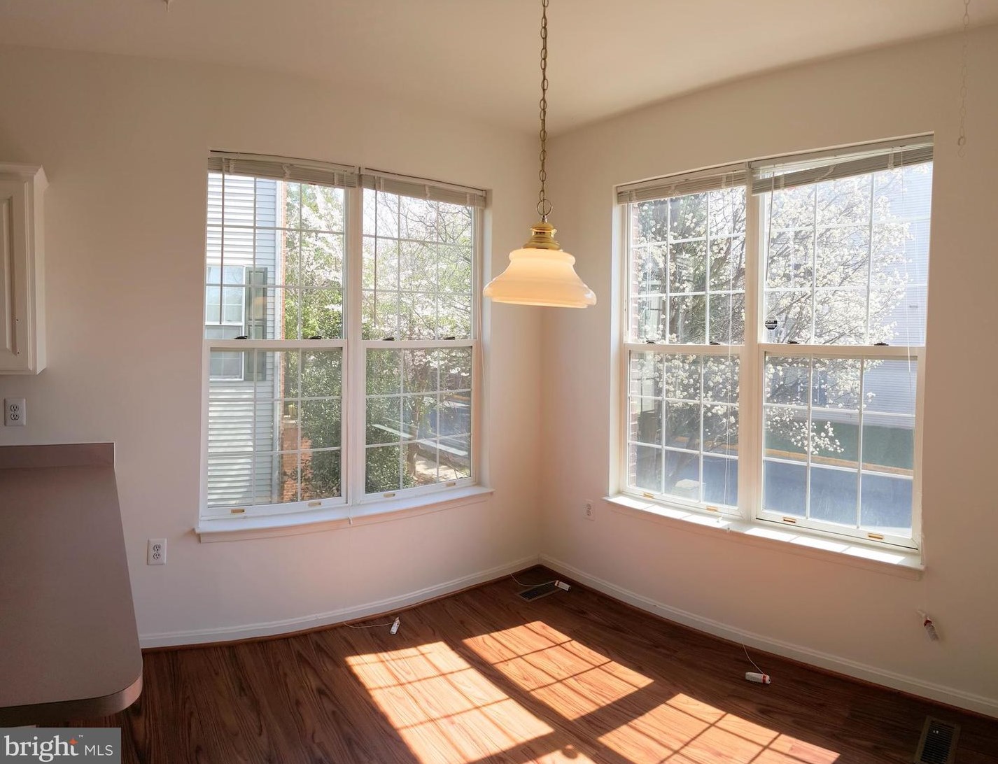 9522 Daniel Lewis Ln, Vienna VA  22181-6170 exterior