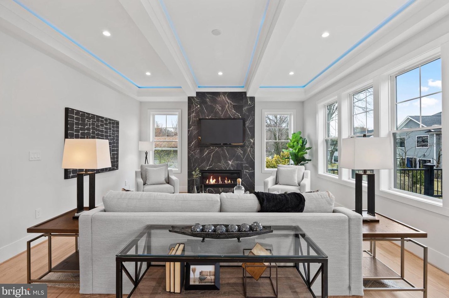 404 Orleans Cir, Vienna VA  22180-6470 exterior