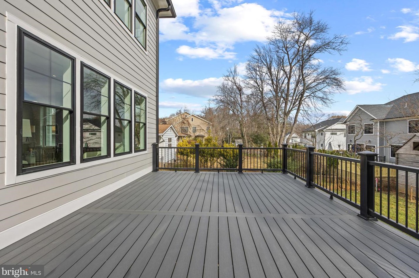 404 Orleans Cir, Vienna VA  22180-6470 exterior