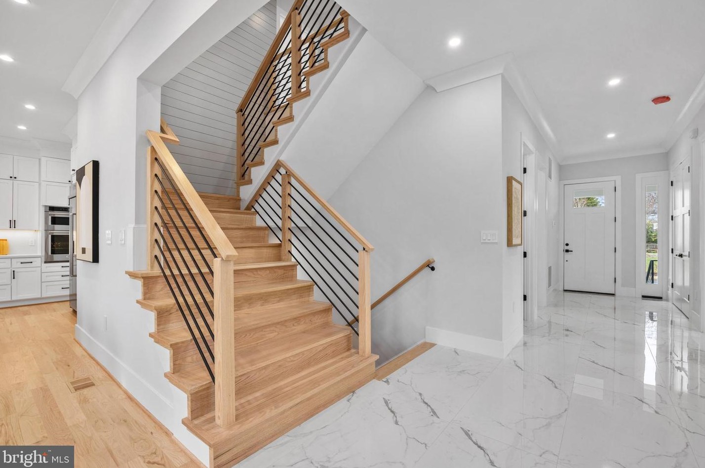 404 Orleans Cir, Vienna VA  22180-6470 exterior