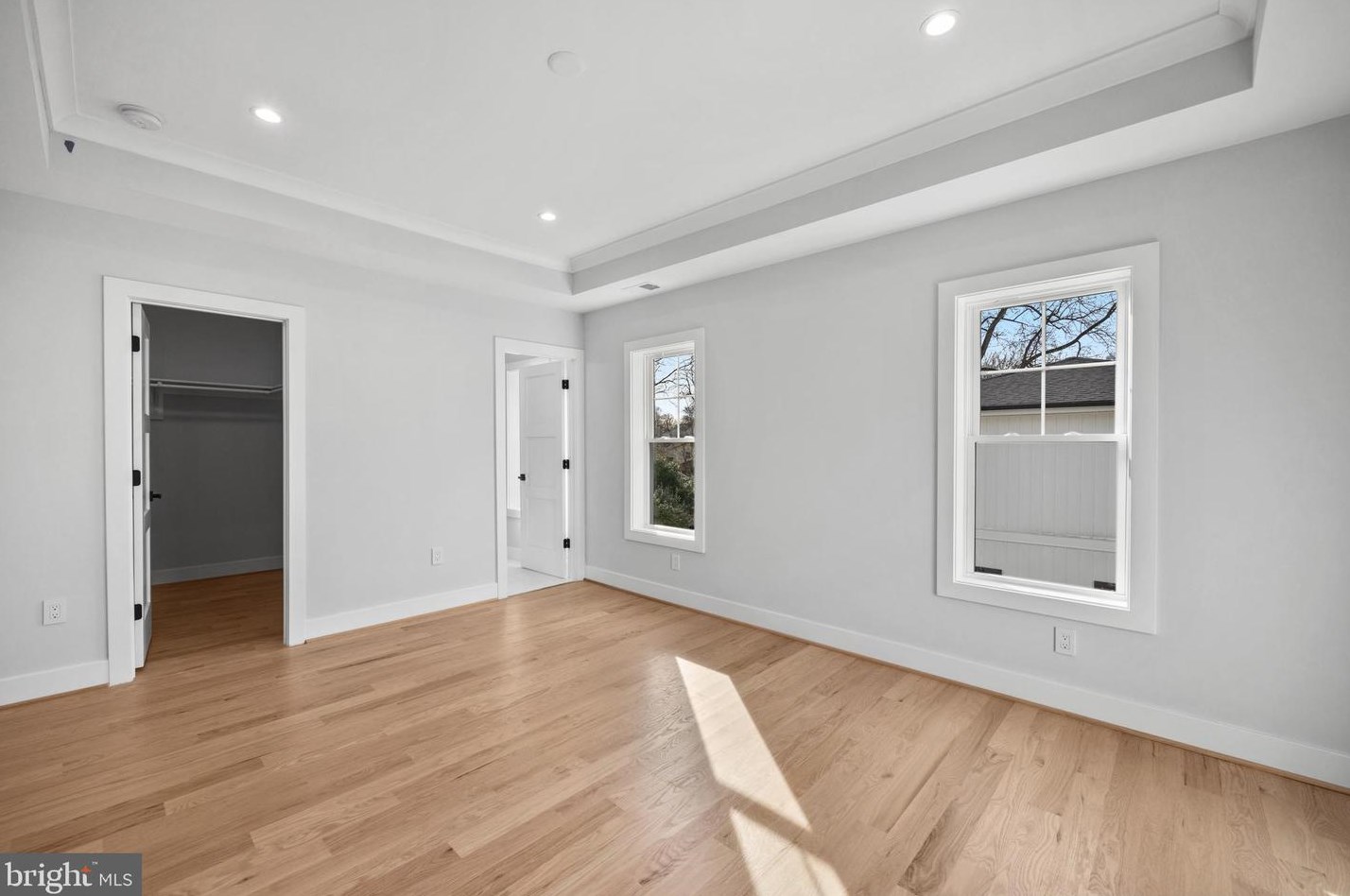 404 Orleans Cir, Vienna VA  22180-6470 exterior