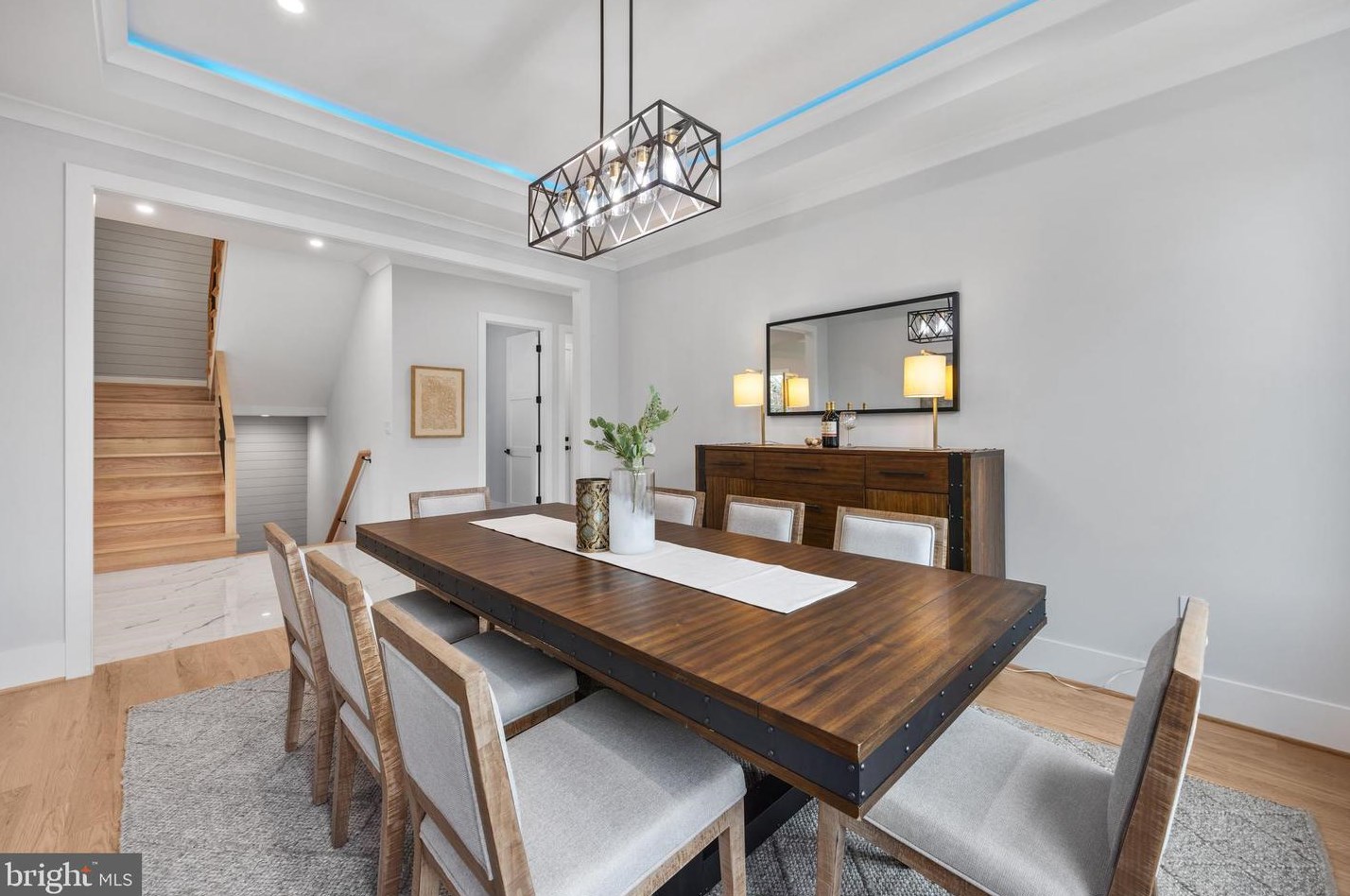 404 Orleans Cir, Vienna VA  22180-6470 exterior