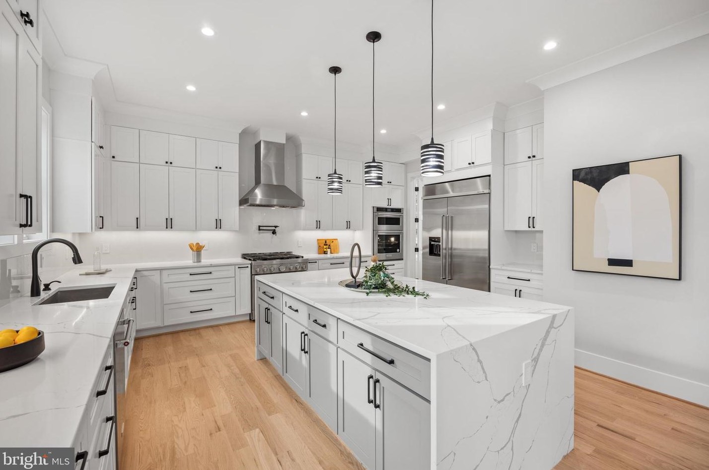 404 Orleans Cir, Vienna VA  22180-6470 exterior