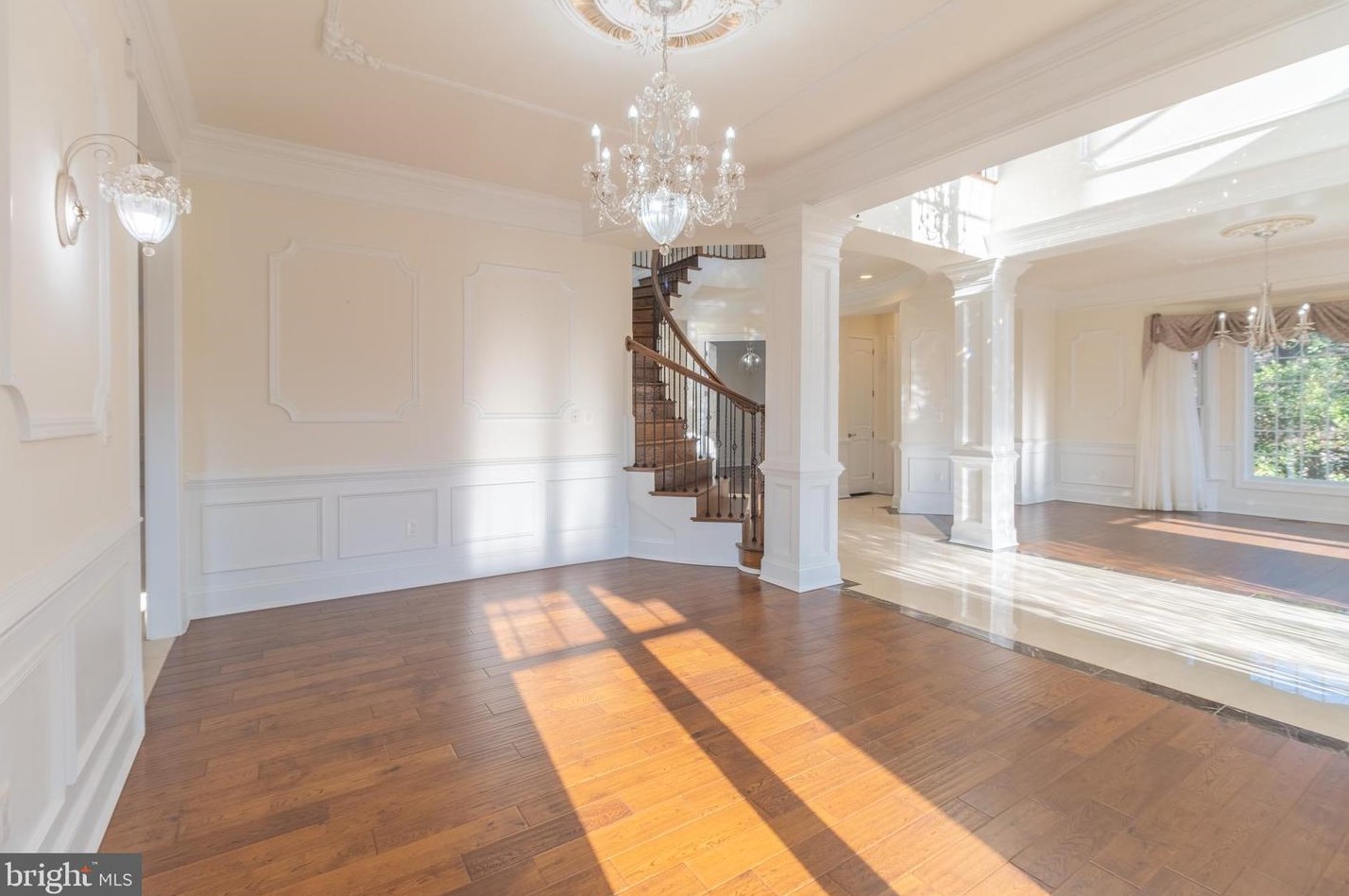 3445 Gallows Rd, Falls Church VA  22042-3340 exterior