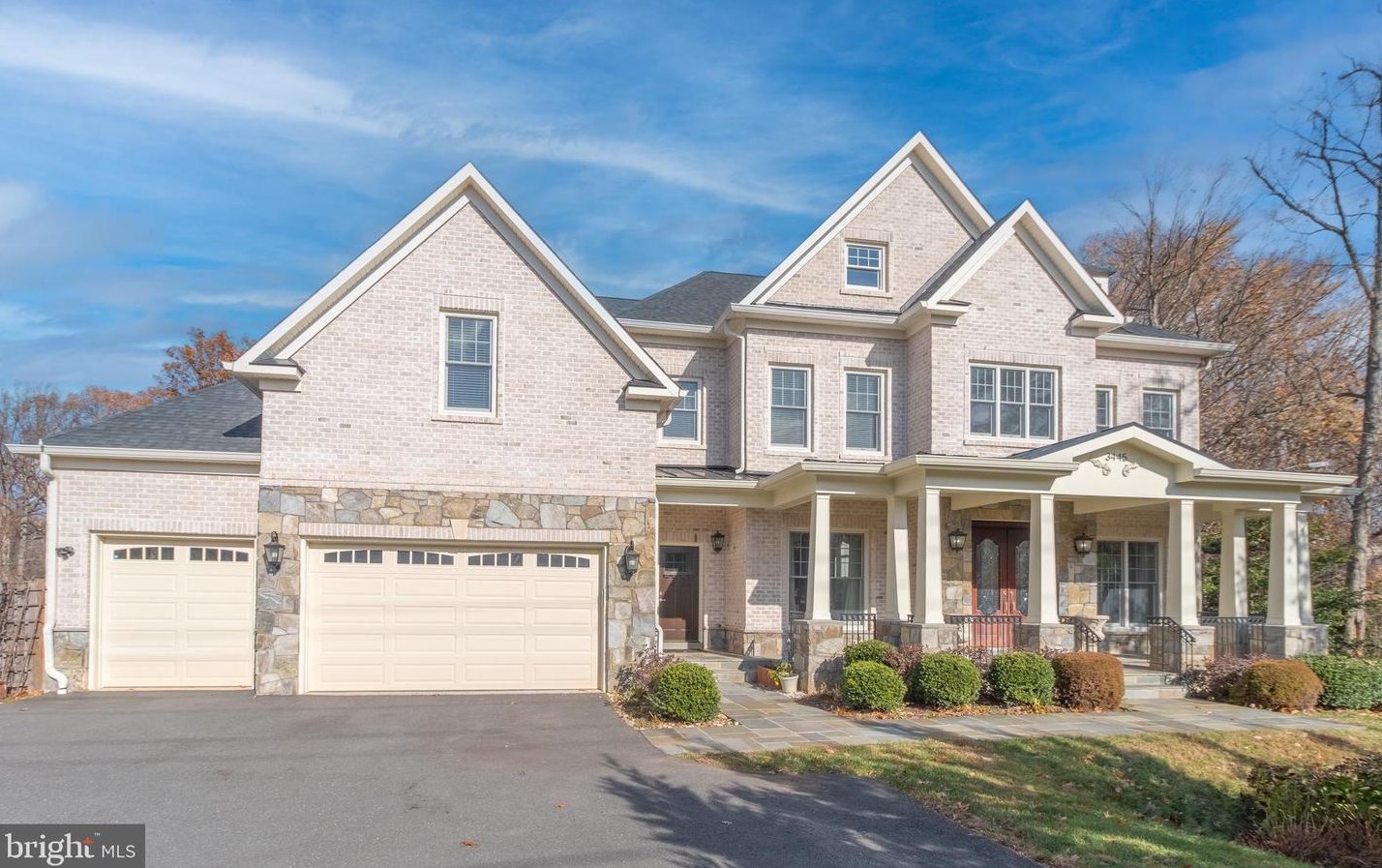 3445 Gallows Rd, Falls Church VA  22042-3340 exterior