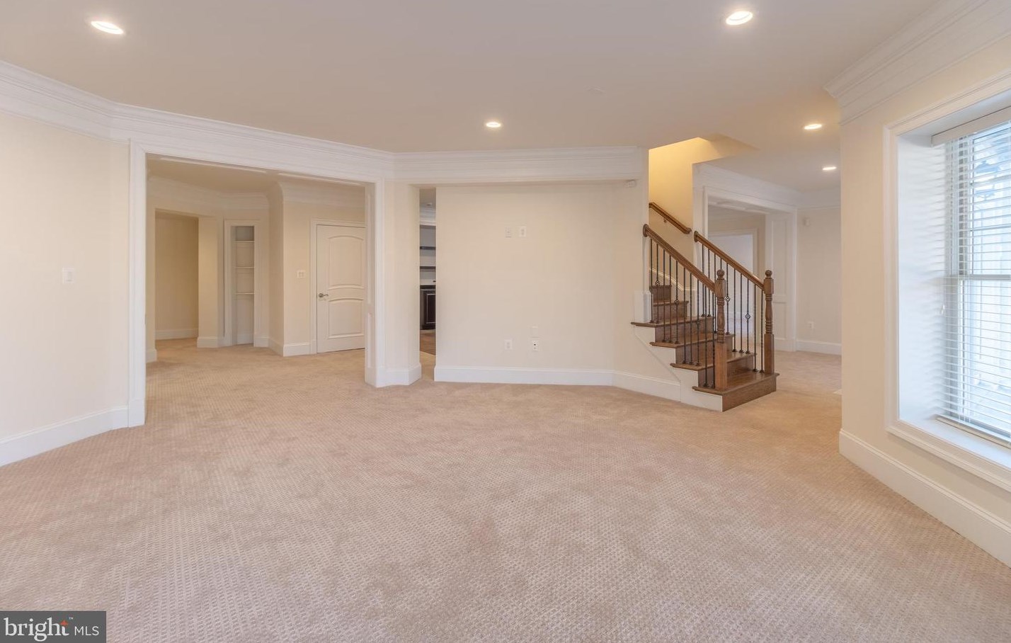 3445 Gallows Rd, Falls Church VA  22042-3340 exterior