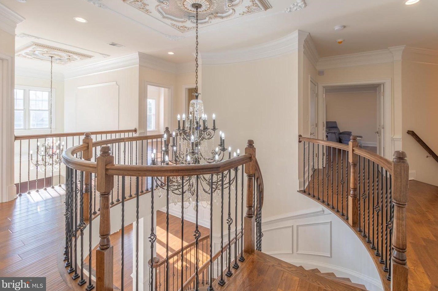 3445 Gallows Rd, Falls Church VA  22042-3340 exterior