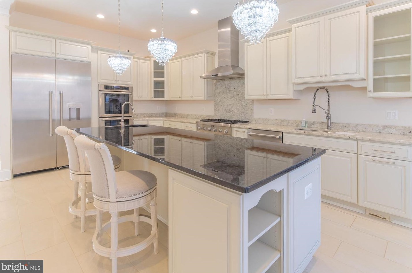3445 Gallows Rd, Falls Church VA  22042-3340 exterior