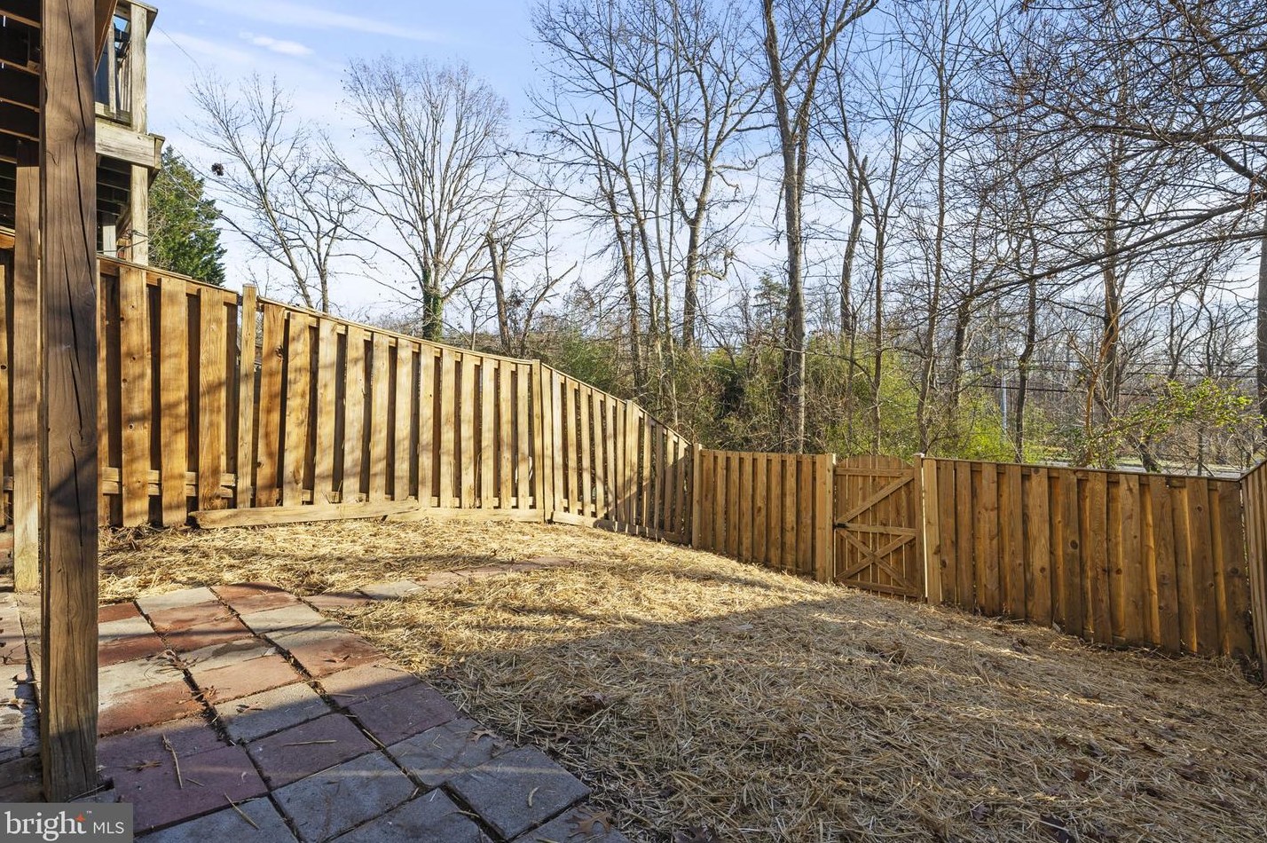 14944 Ampstead Ct, Centreville VA  20120-1849 exterior