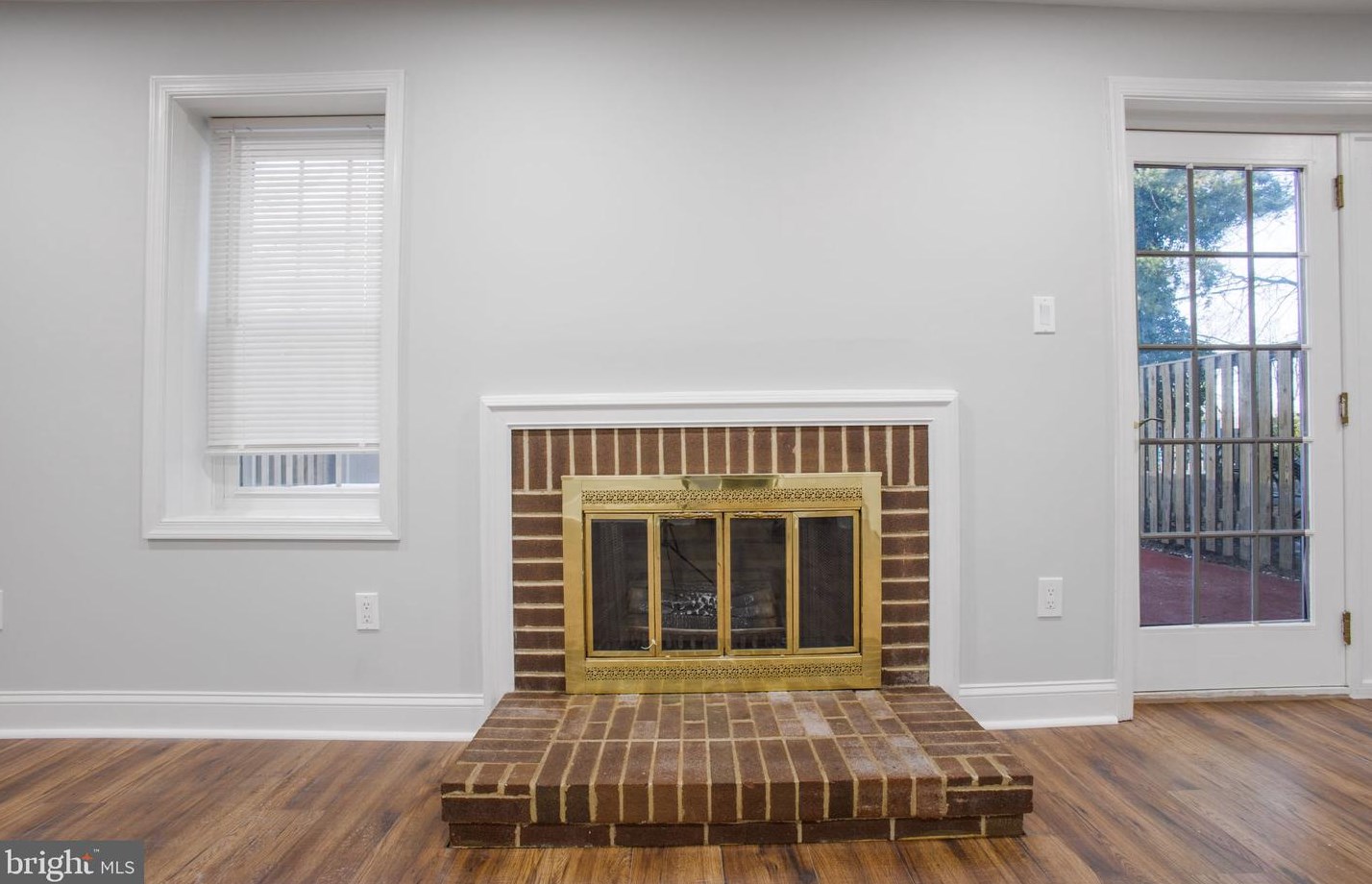 9612 Hillock Ct, Springfield VA  22015-3115 exterior