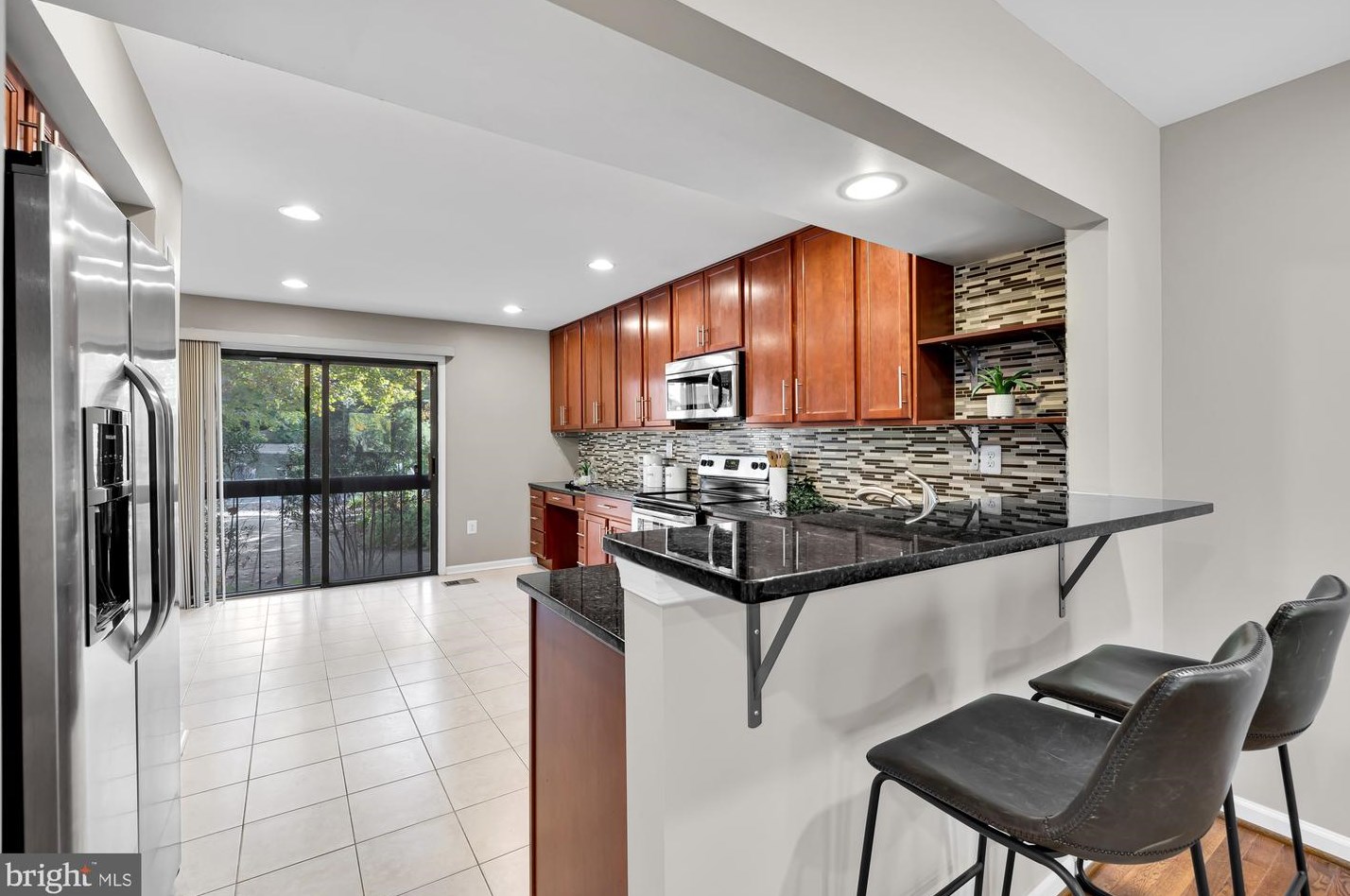 3134 Colchester Brook Ln, Fairfax VA  22031-2610 exterior