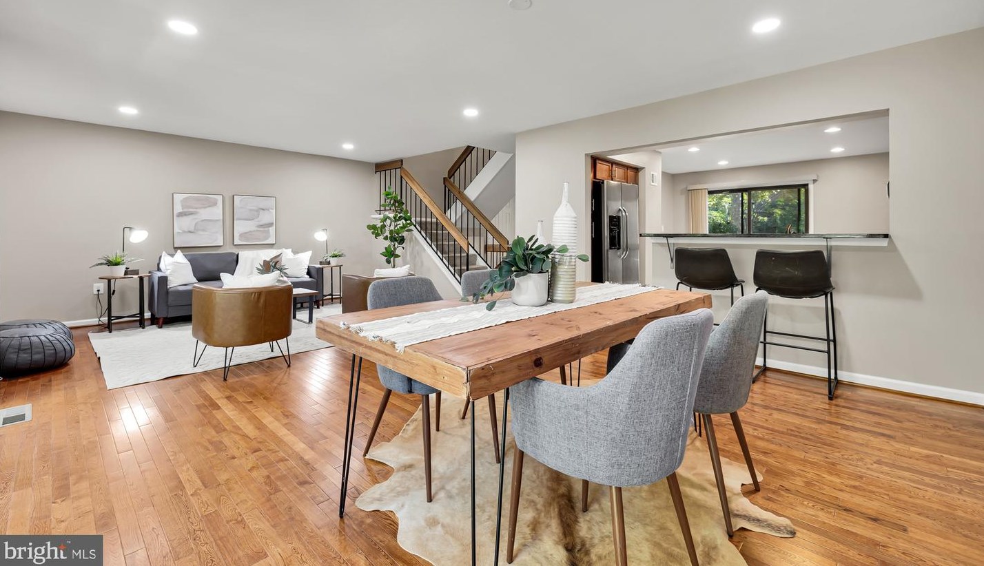 3134 Colchester Brook Ln, Fairfax VA  22031-2610 exterior