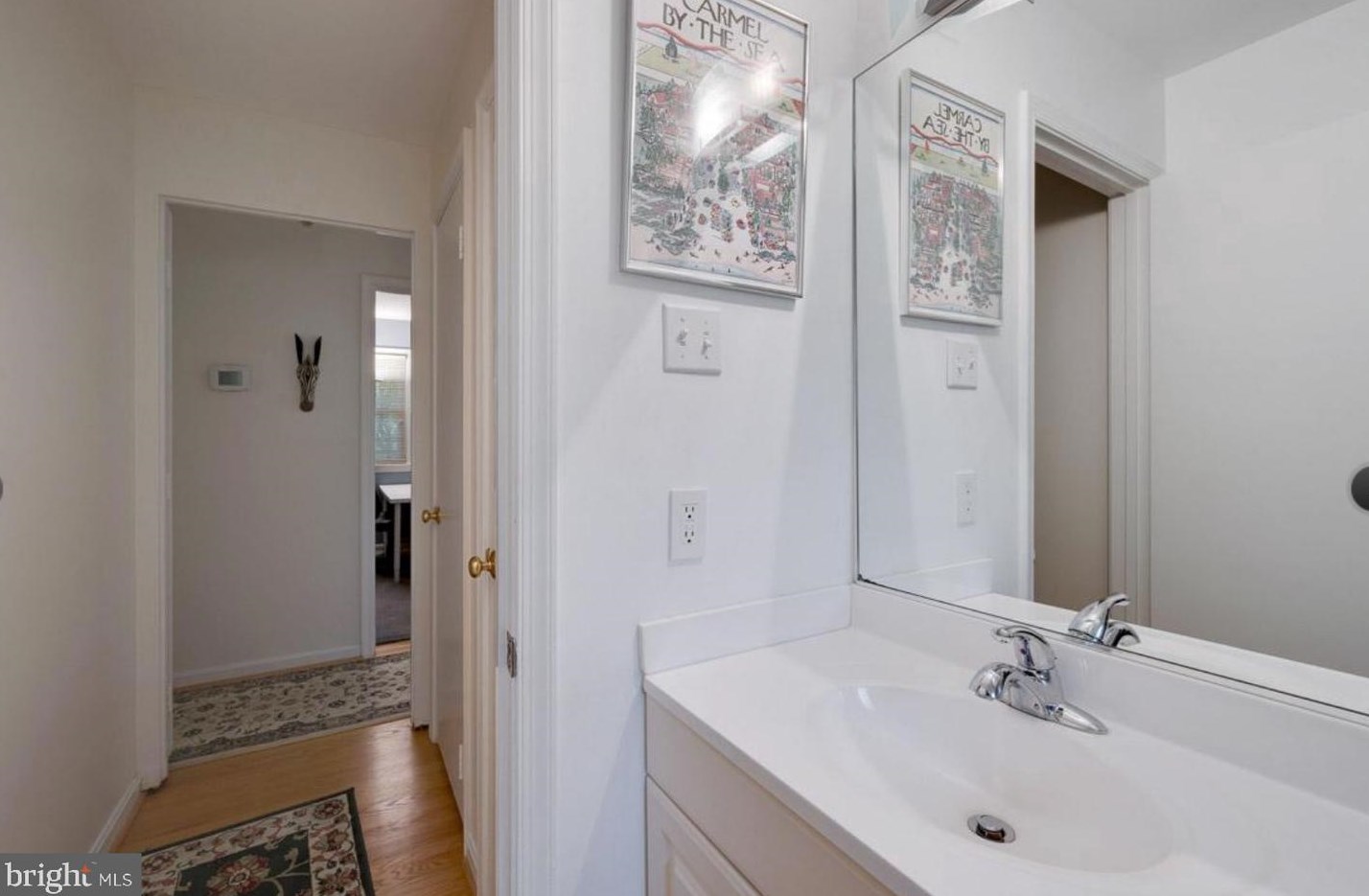 6801 Dillon Ave, Mc Lean VA  22101-4435 exterior