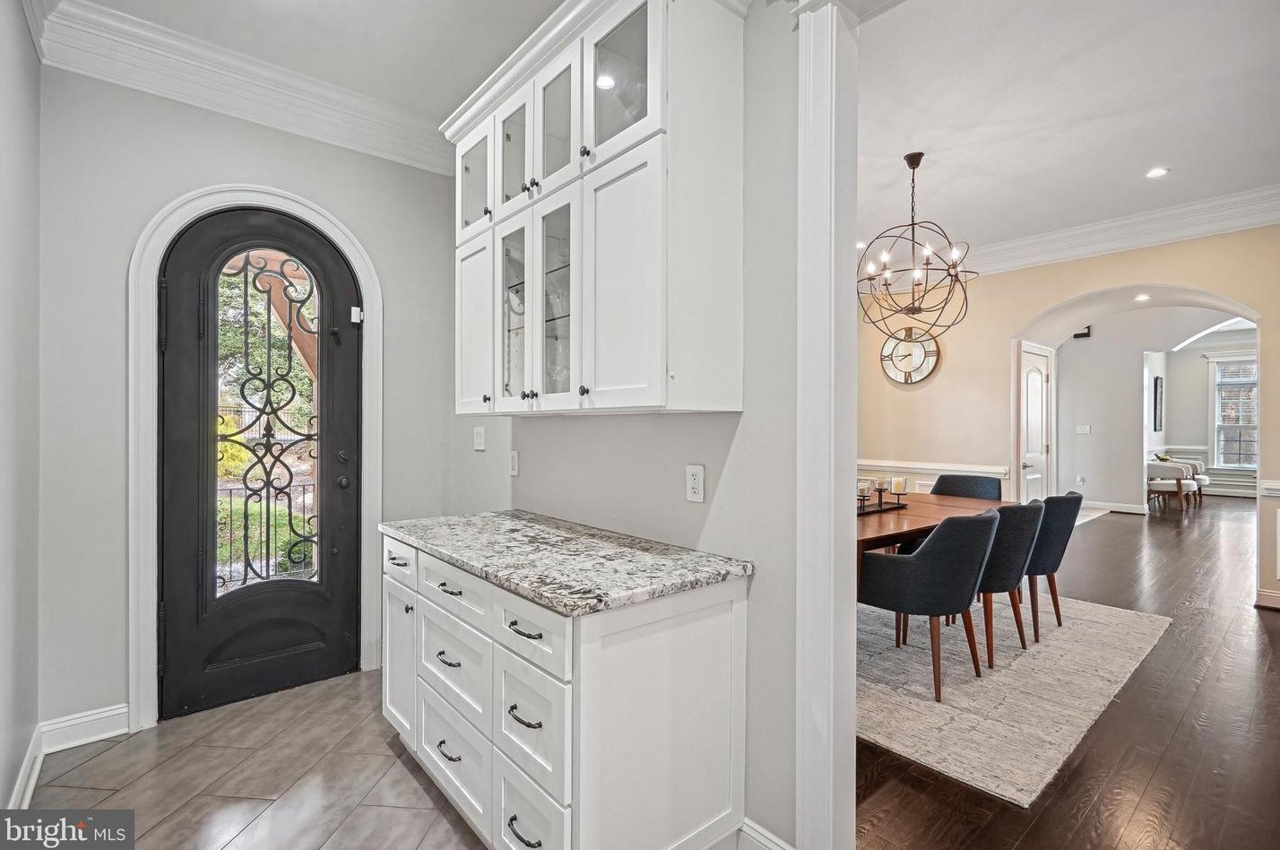 10713 Rosehaven St, Fairfax VA  22030-2826 exterior