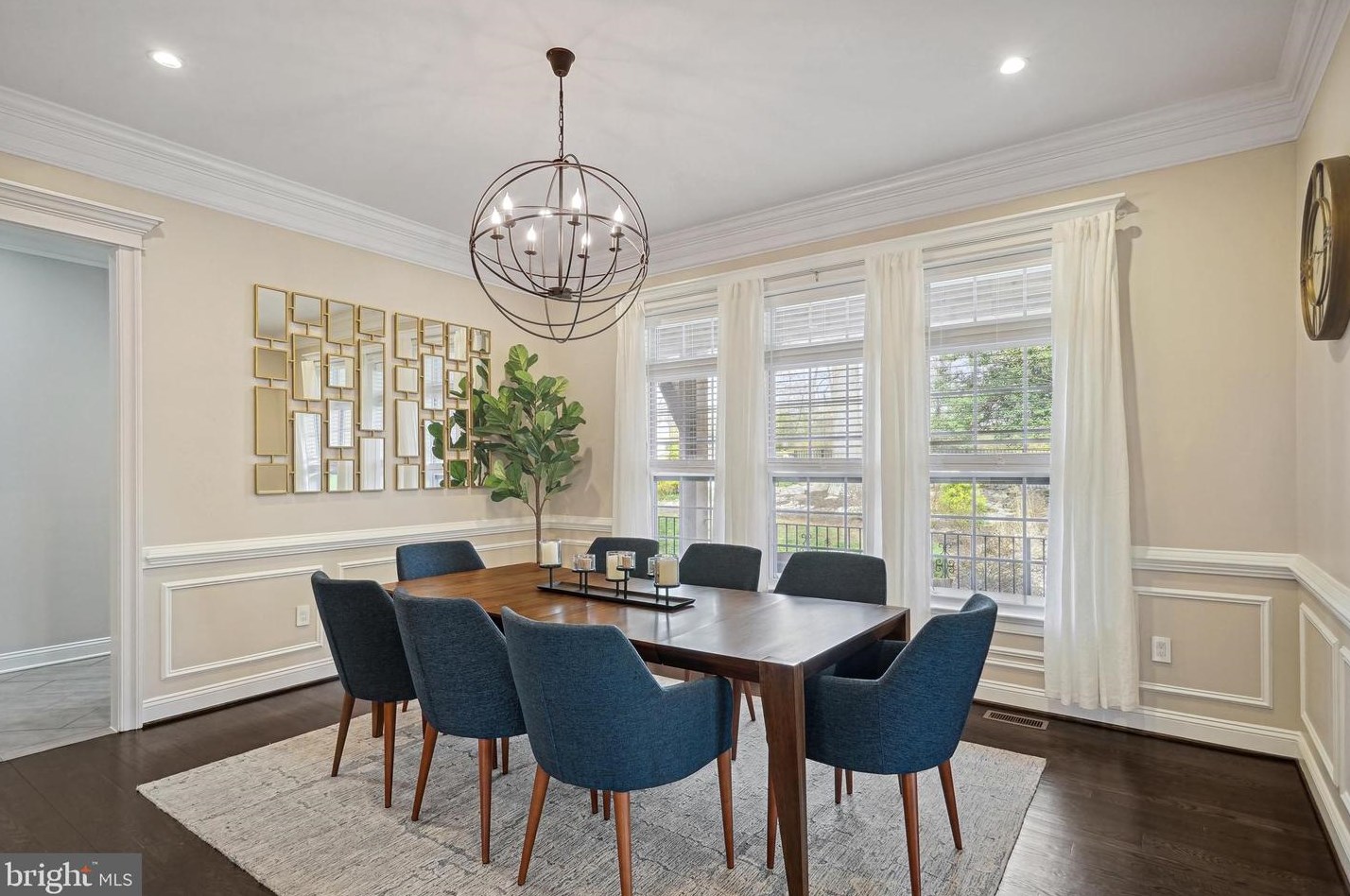 10713 Rosehaven St, Fairfax VA  22030-2826 exterior