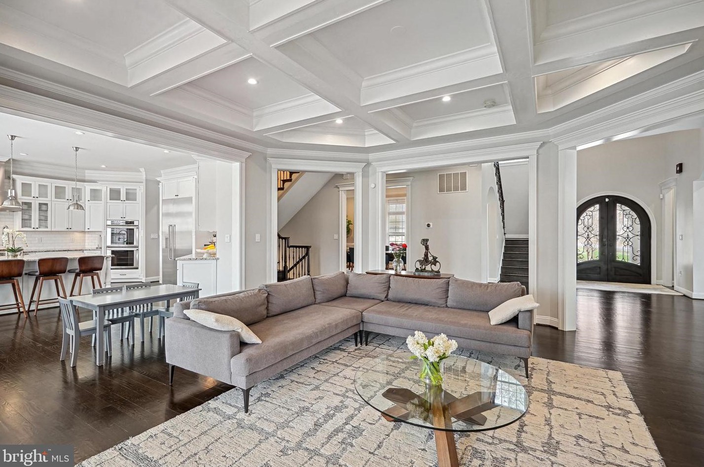 10713 Rosehaven St, Fairfax VA  22030-2826 exterior