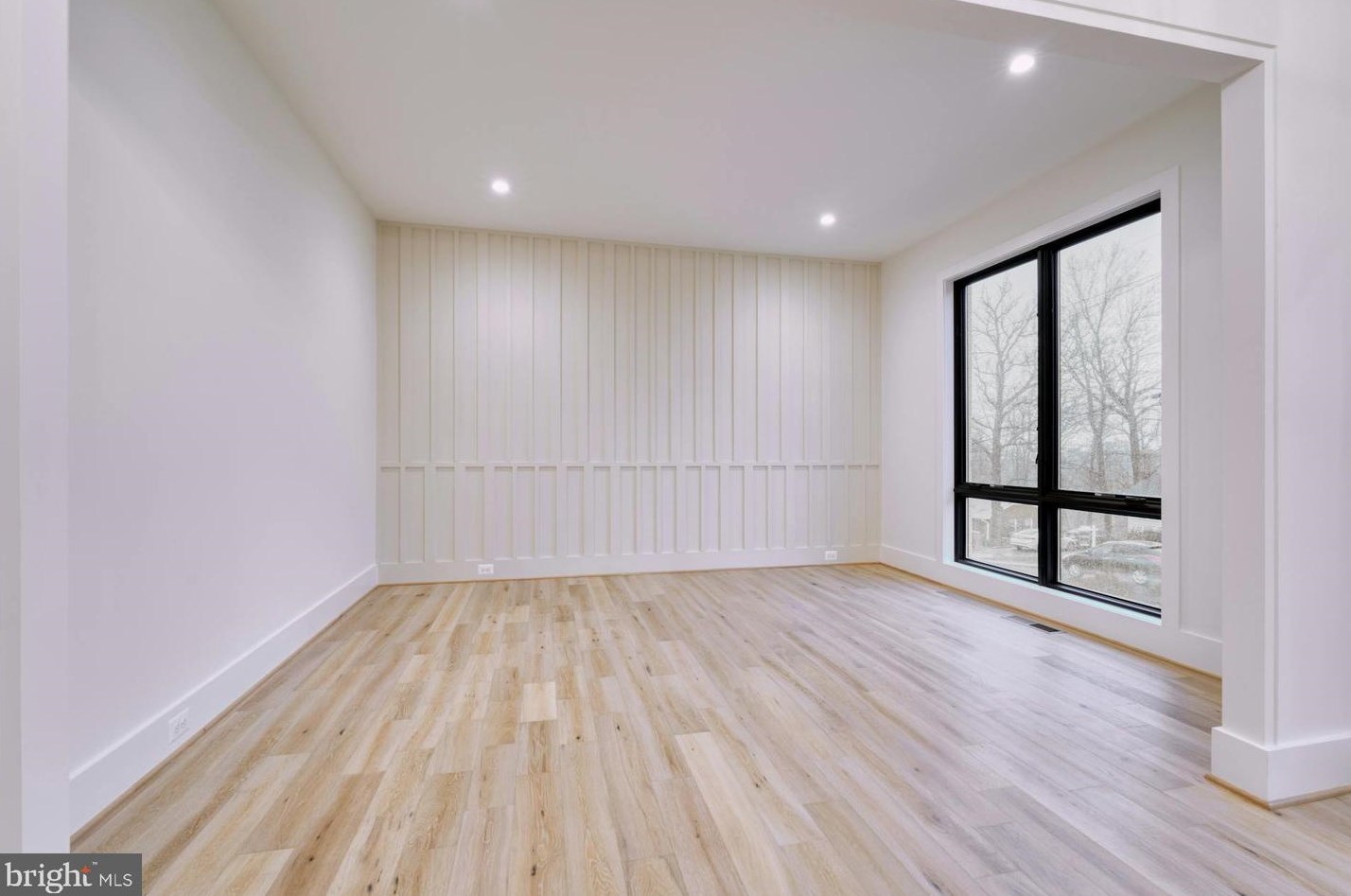 2242 Highland Ave, Falls Church VA  22046-2208 exterior