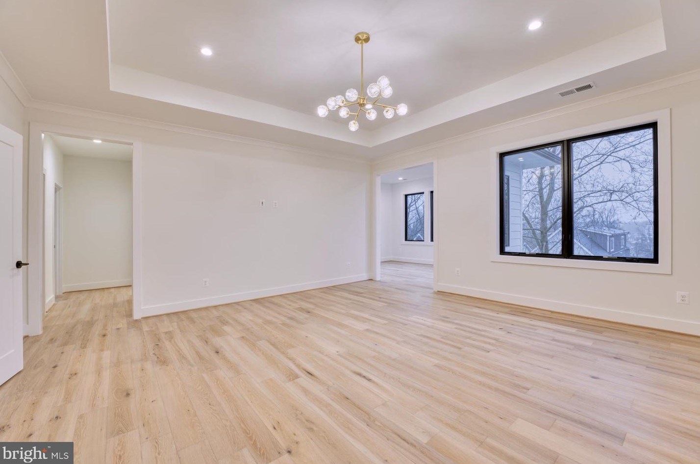 2242 Highland Ave, Falls Church VA  22046-2208 exterior