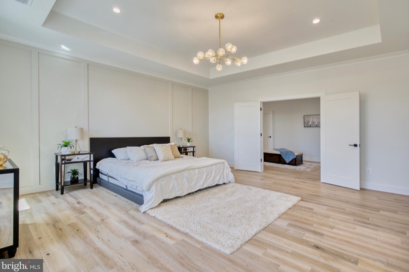 2242 Highland Ave, Falls Church VA  22046-2208 exterior