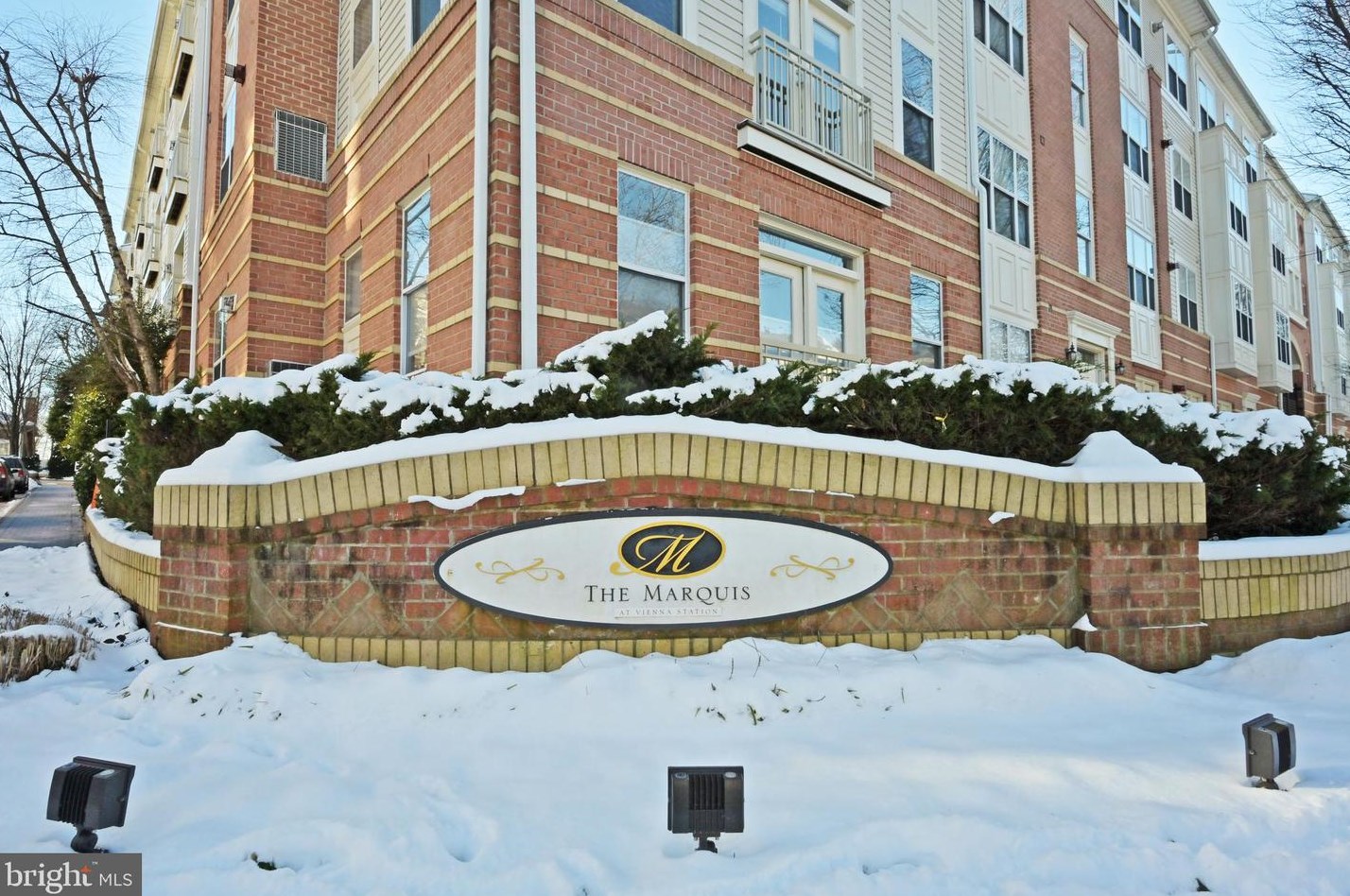 2765 Centerboro Dr, Vienna VA  22181-6189 exterior