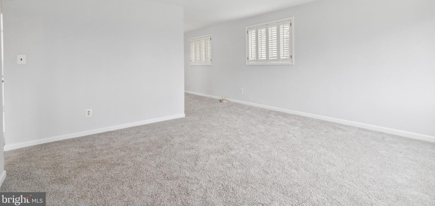 6516 Columbia Pike, Falls Church VA  22041-1126 exterior