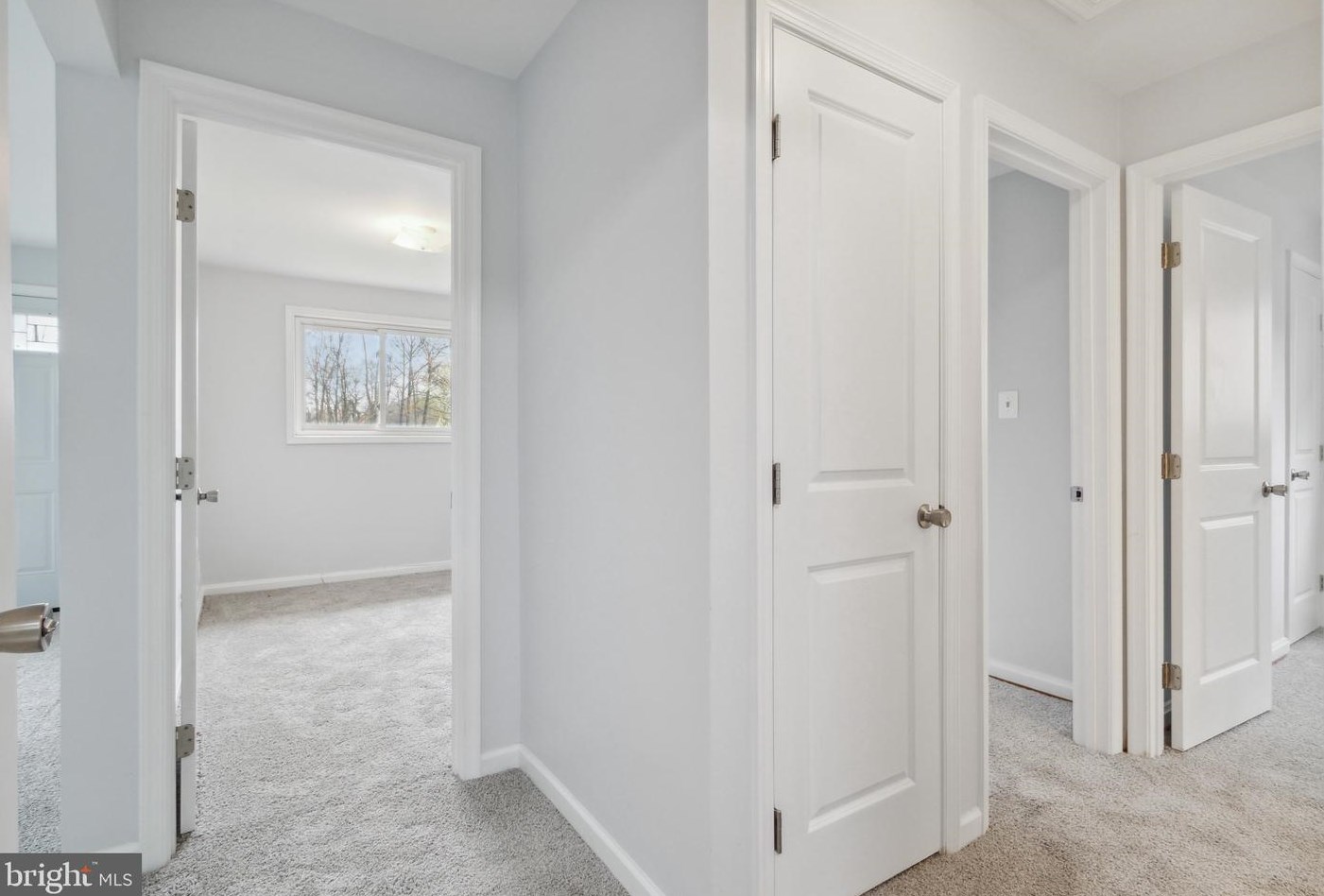 6516 Columbia Pike, Falls Church VA  22041-1126 exterior