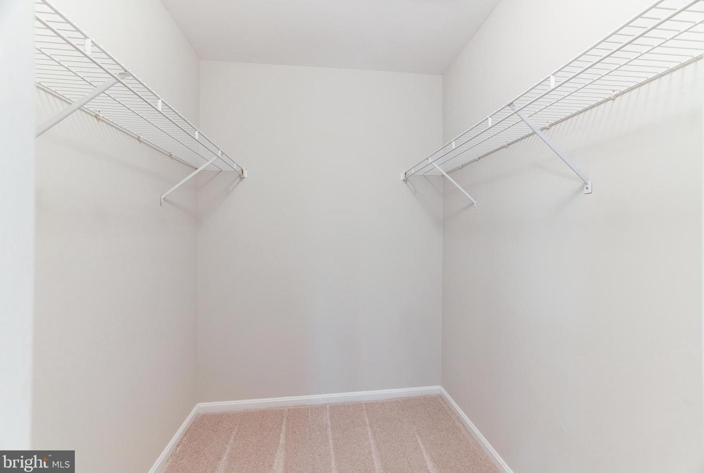 3534 Armfield Farm Dr, Fairfax VA 20151-3365 exterior