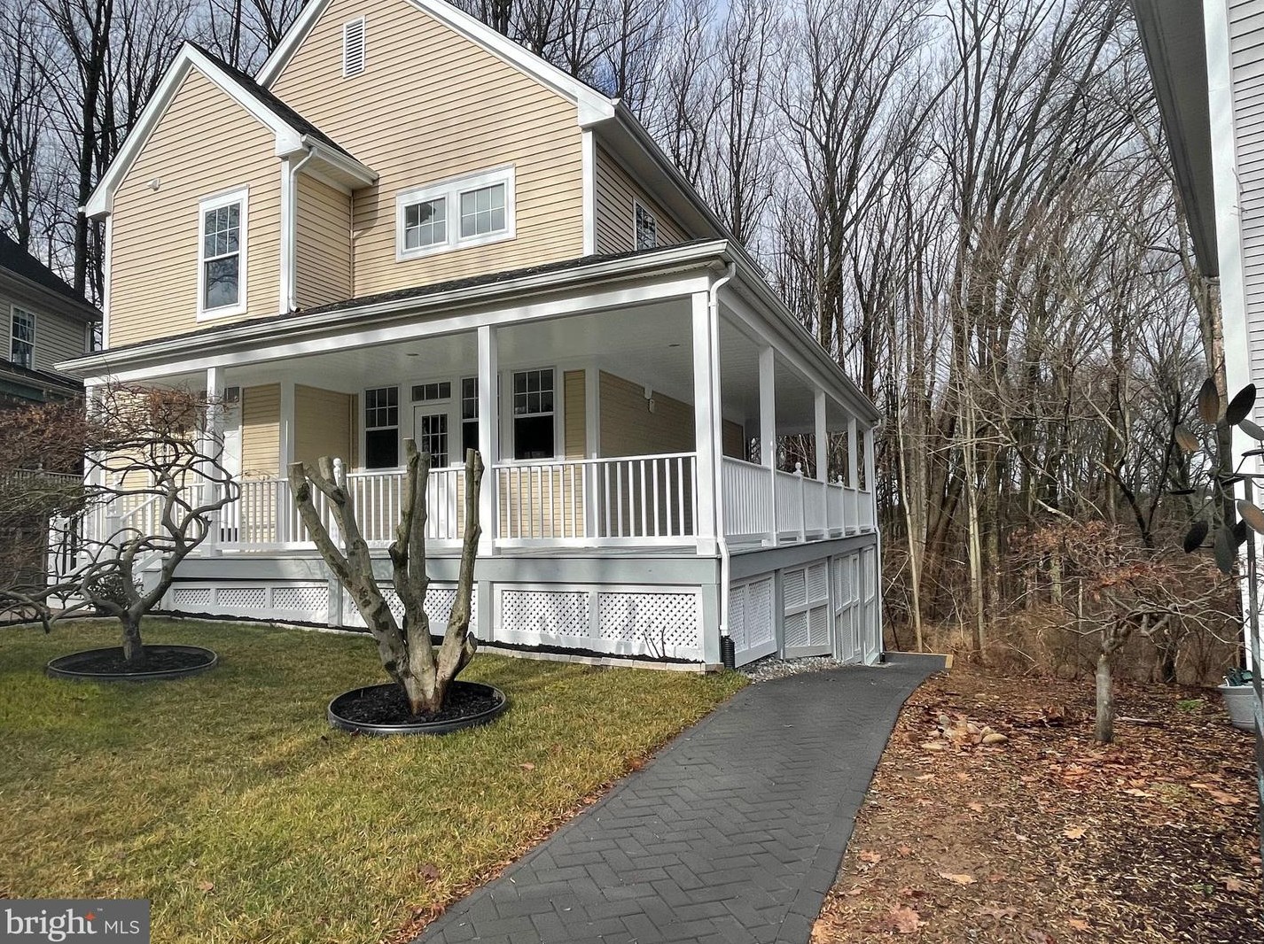 9688 Farmside Pl, Vienna VA  22182-3006 exterior