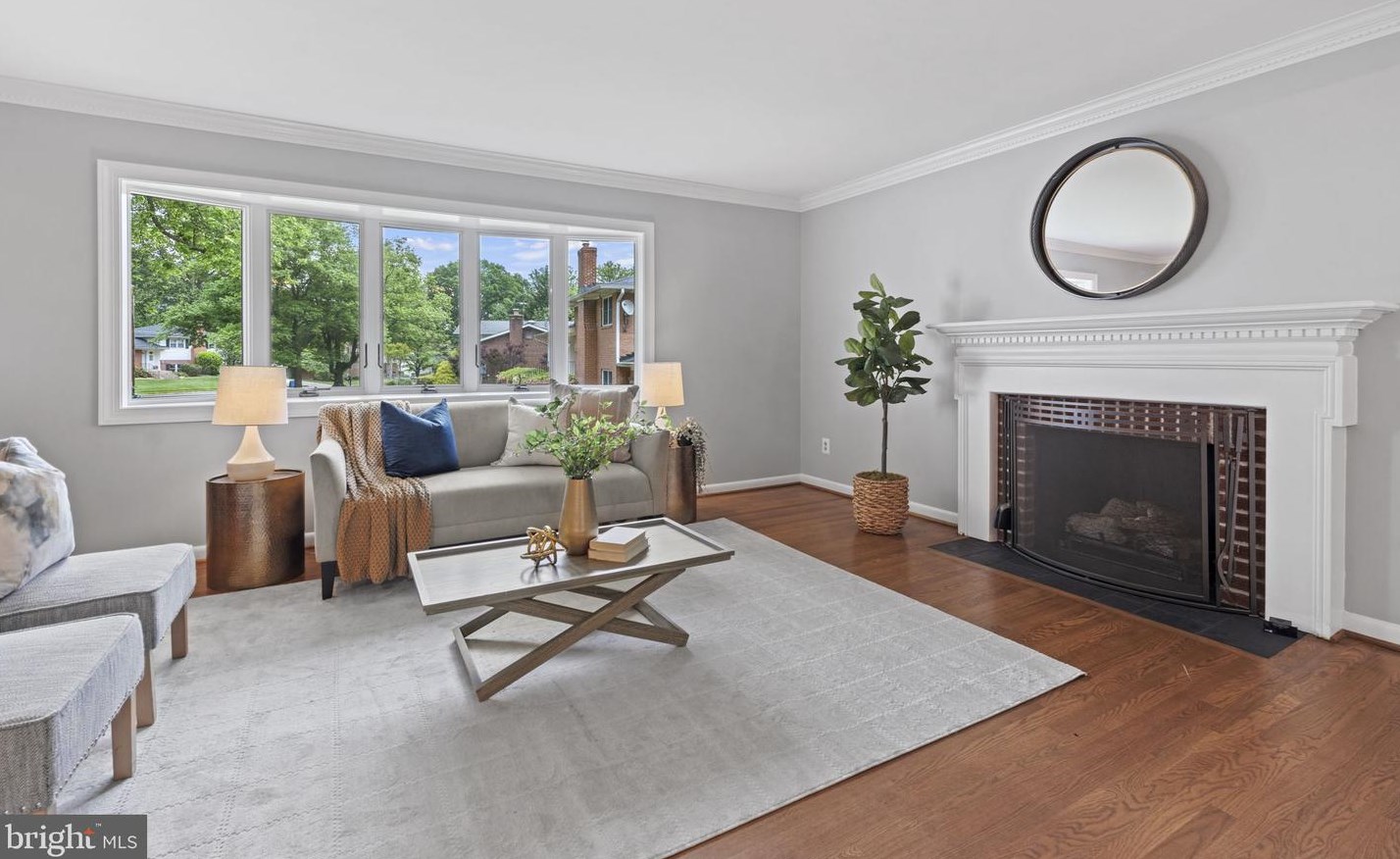 708 Skyline Ct, Vienna VA  exterior