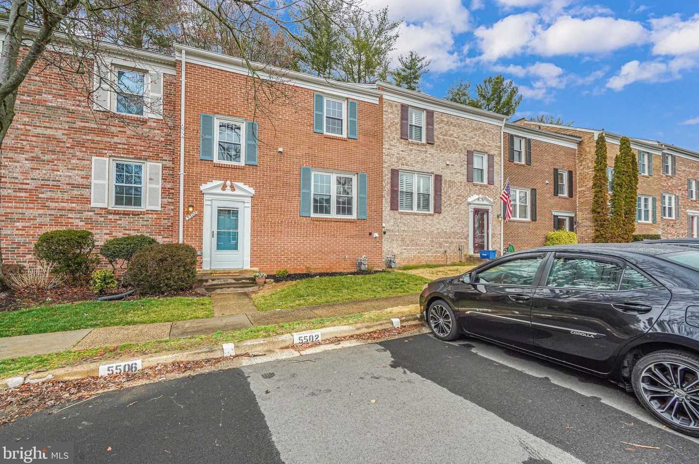 5502 Kendrick Ln, Springfield VA  22015-1931 exterior