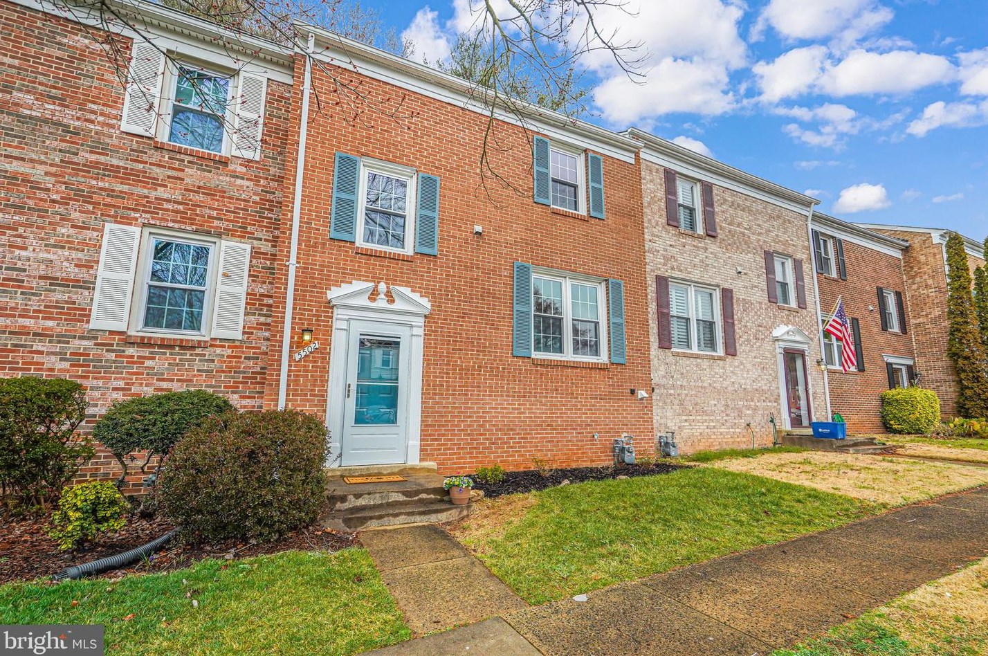 5502 Kendrick Ln, Springfield VA  22015-1931 exterior
