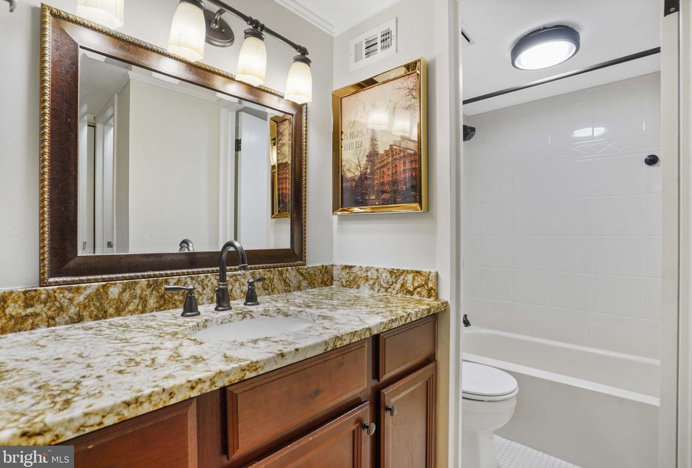 6800 Fleetwood Rd, Mc Lean VA 22101-3604 exterior