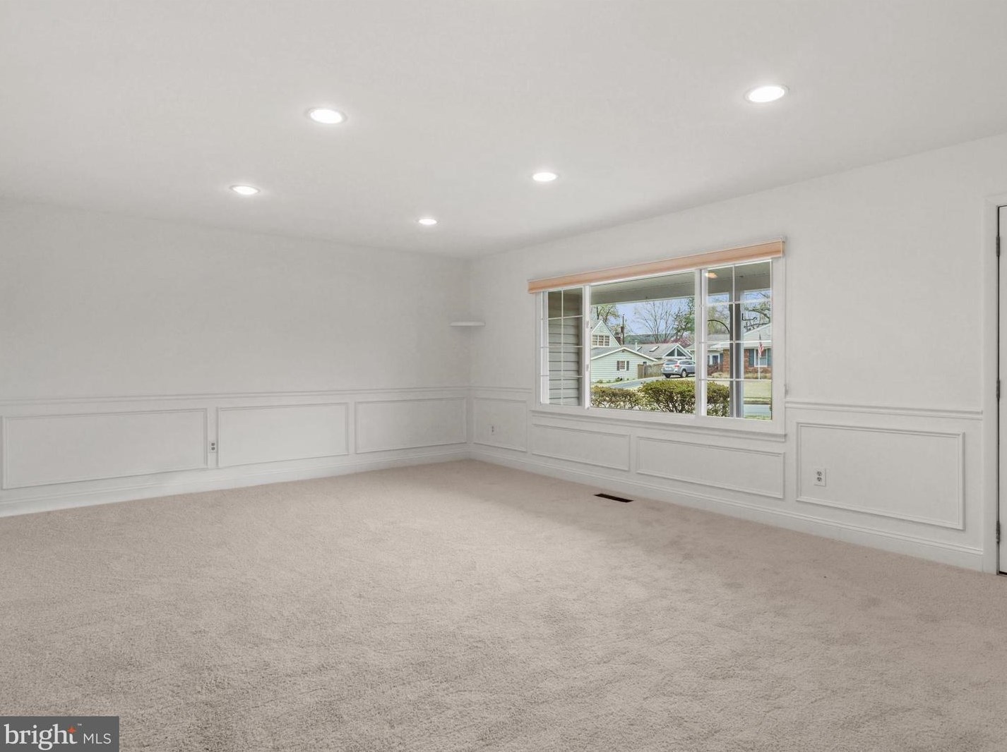 13222 Parson Ln, Fairfax VA  22033-3402 exterior