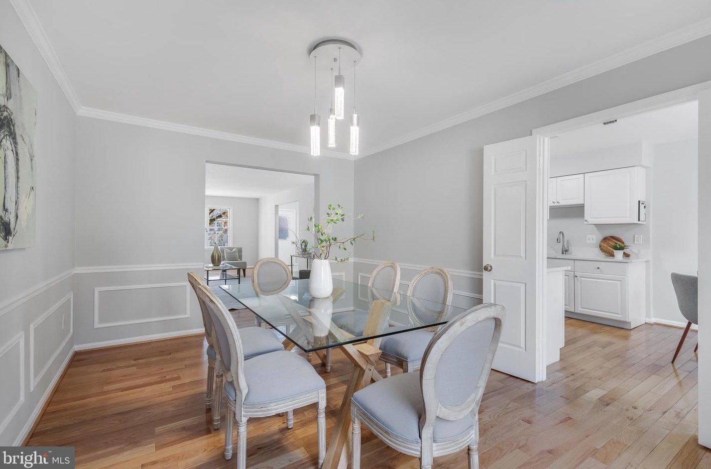 3004 Seven Oaks Pl, Falls Church VA  22042-3152 exterior