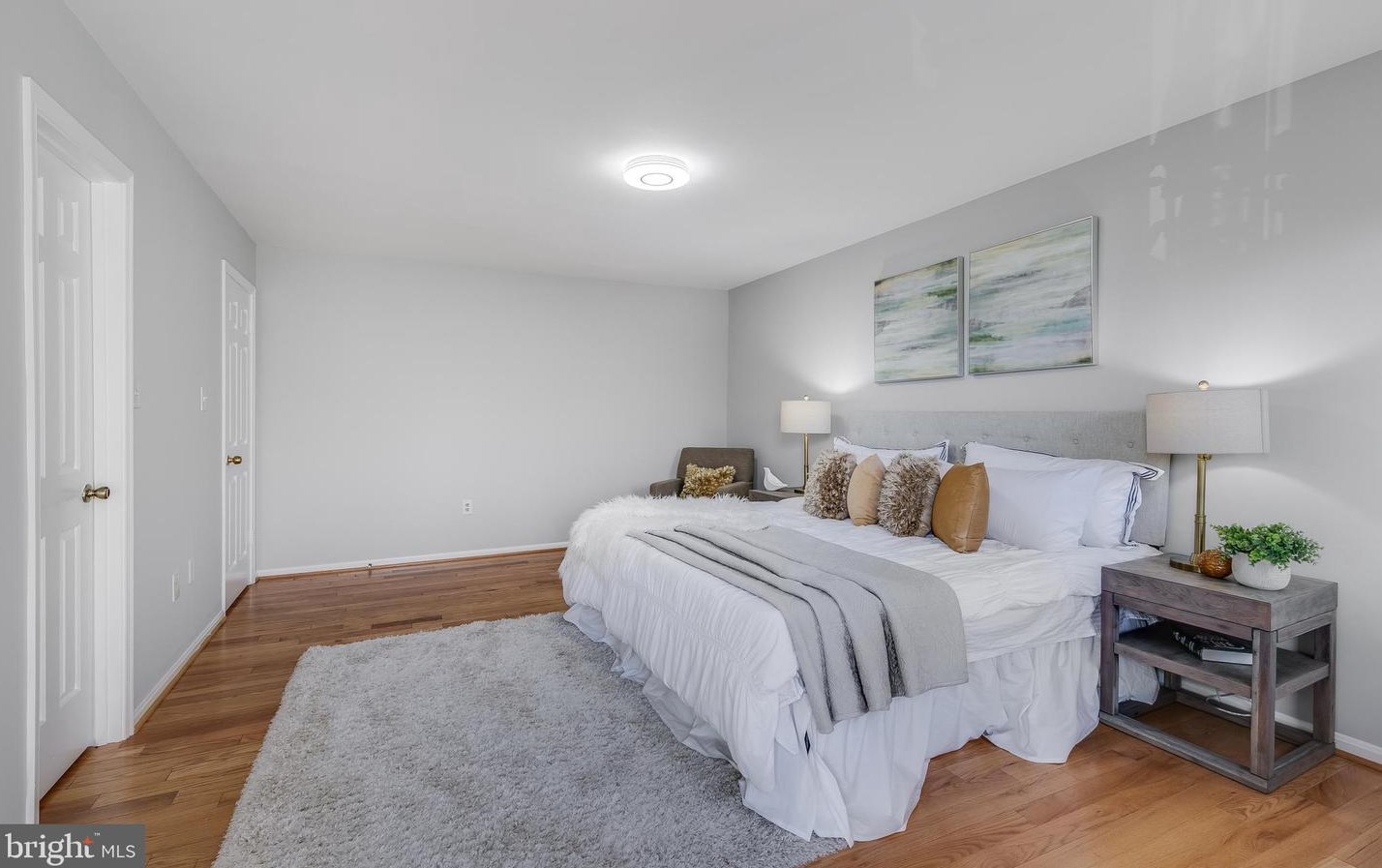 3004 Seven Oaks Pl, Falls Church VA  22042-3152 exterior