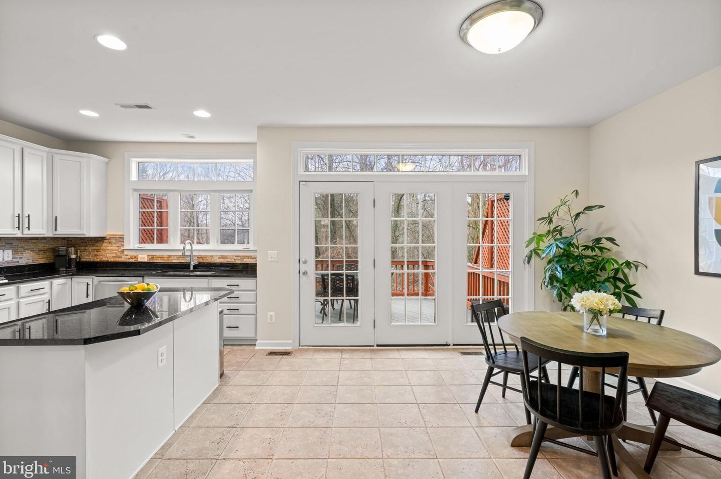 4078 Walnut Cove Cir, Fairfax VA  22033-6233 exterior