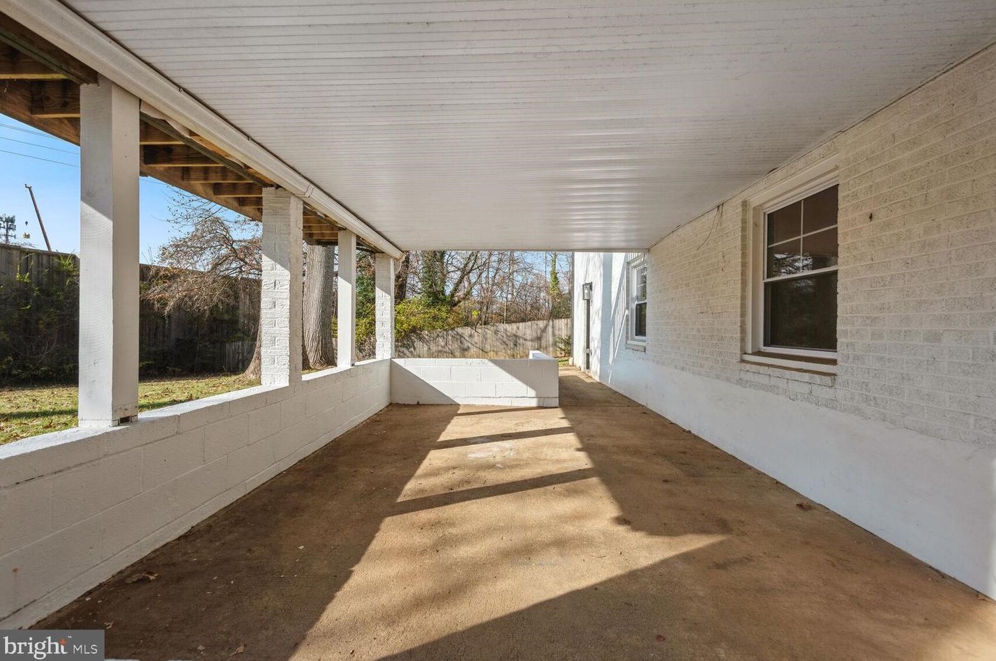 9229 Brian Dr, Vienna VA  22180-6116 exterior