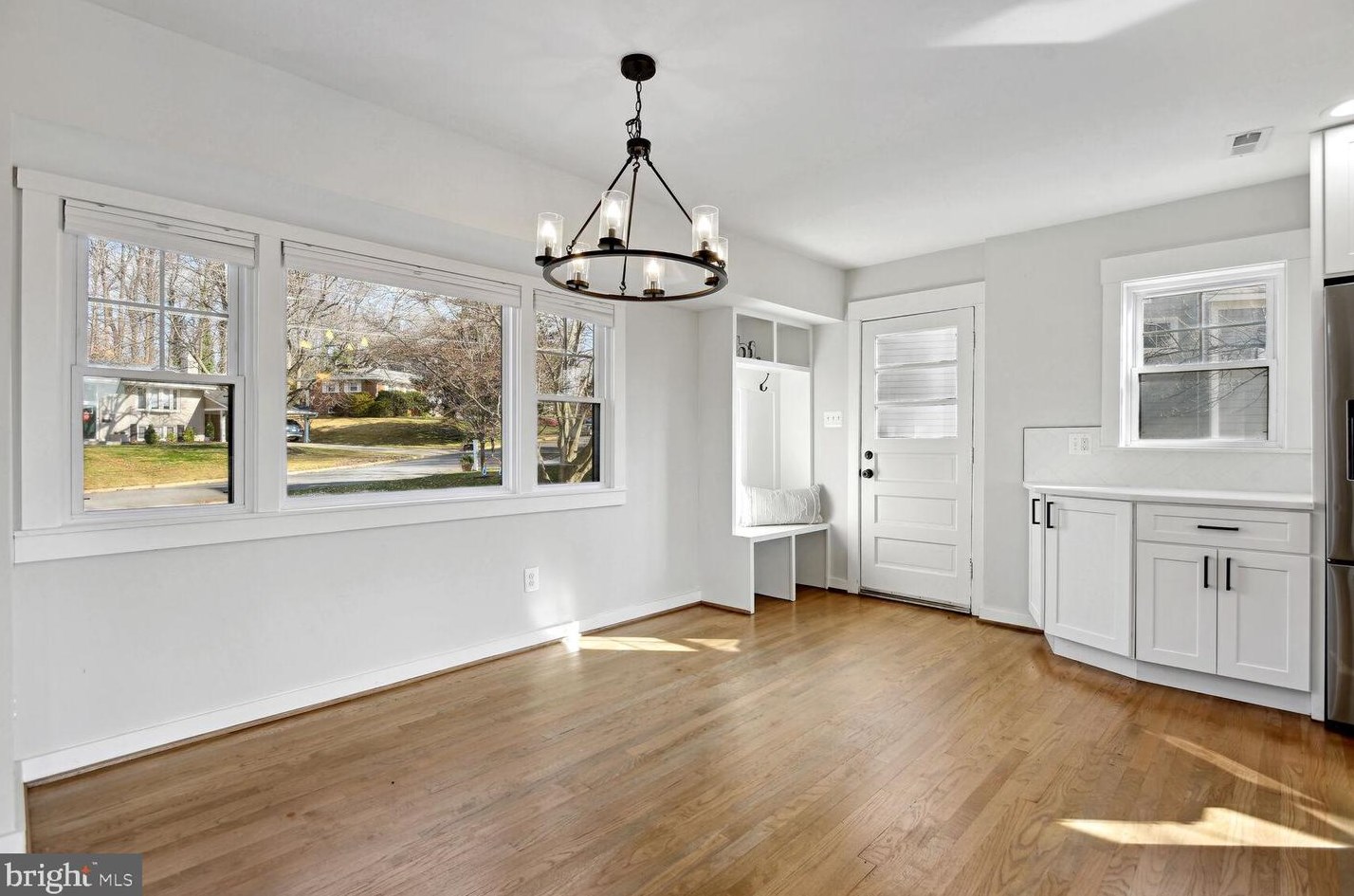 9229 Brian Dr, Vienna VA  22180-6116 exterior