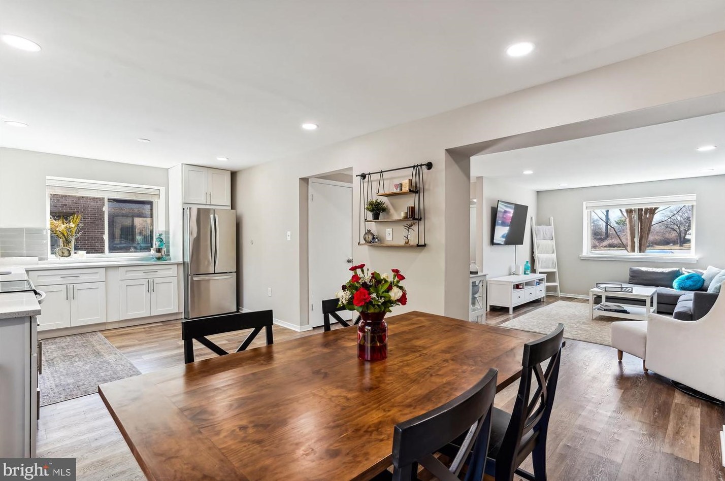 2842 Jermantown Rd, Vienna VA 22124-2513 exterior