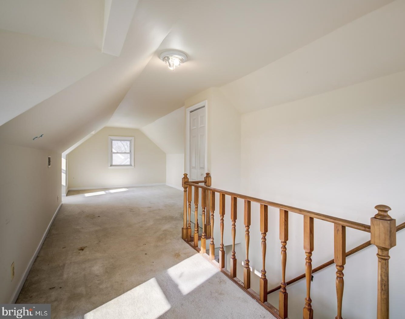 6656 Jefferson Ave, Falls Church VA  22042-2102 exterior