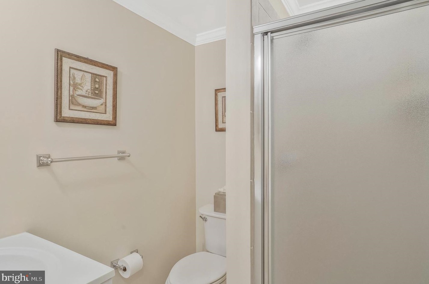 9906 Barnsbury Ct, Fairfax VA  22031-1003 exterior