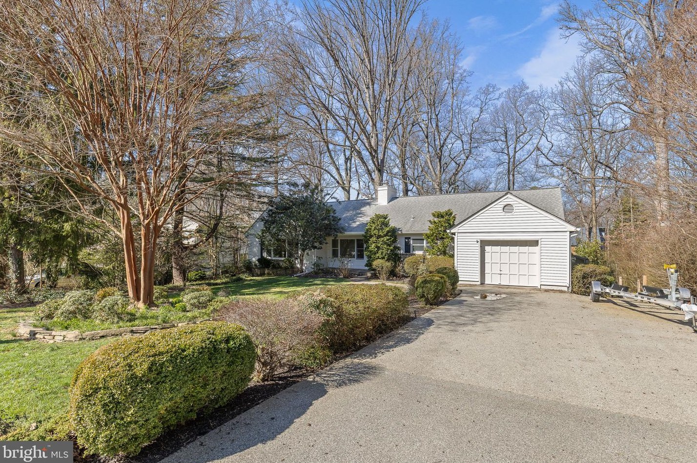 3166 Juniper Ln, Falls Church VA  22044-1814 exterior