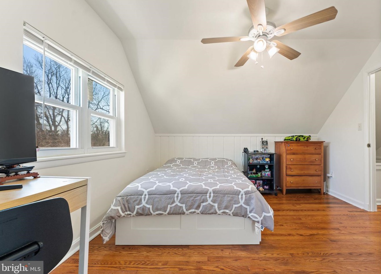 7217 Roosevelt Ave, Falls Church VA  22042-1625 exterior