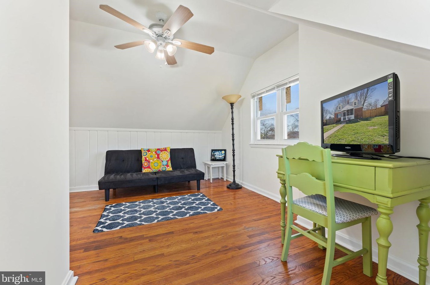 7217 Roosevelt Ave, Falls Church VA  22042-1625 exterior