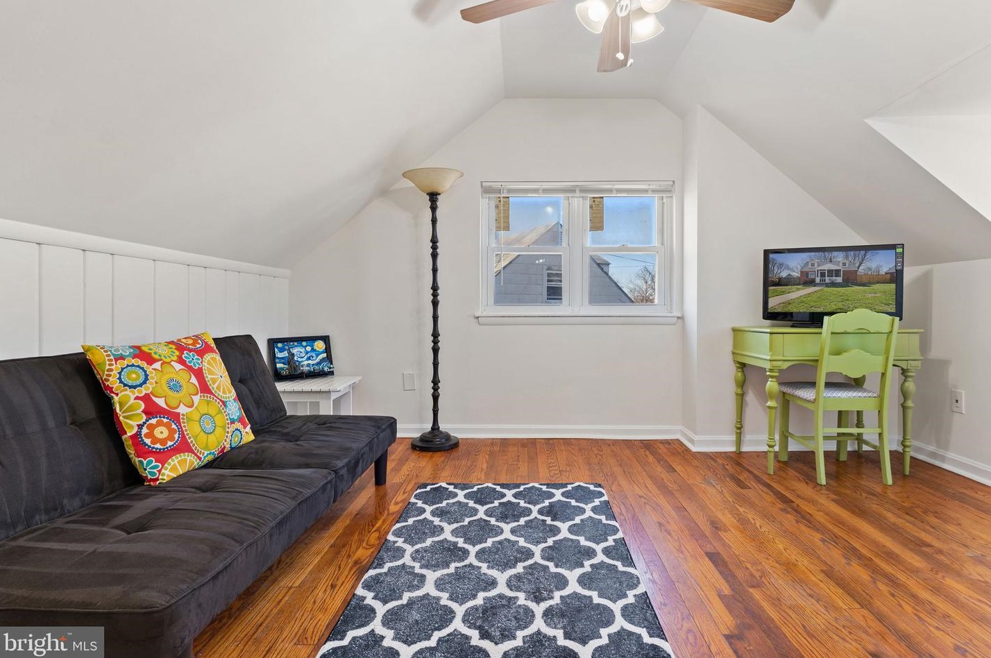 7217 Roosevelt Ave, Falls Church VA  22042-1625 exterior