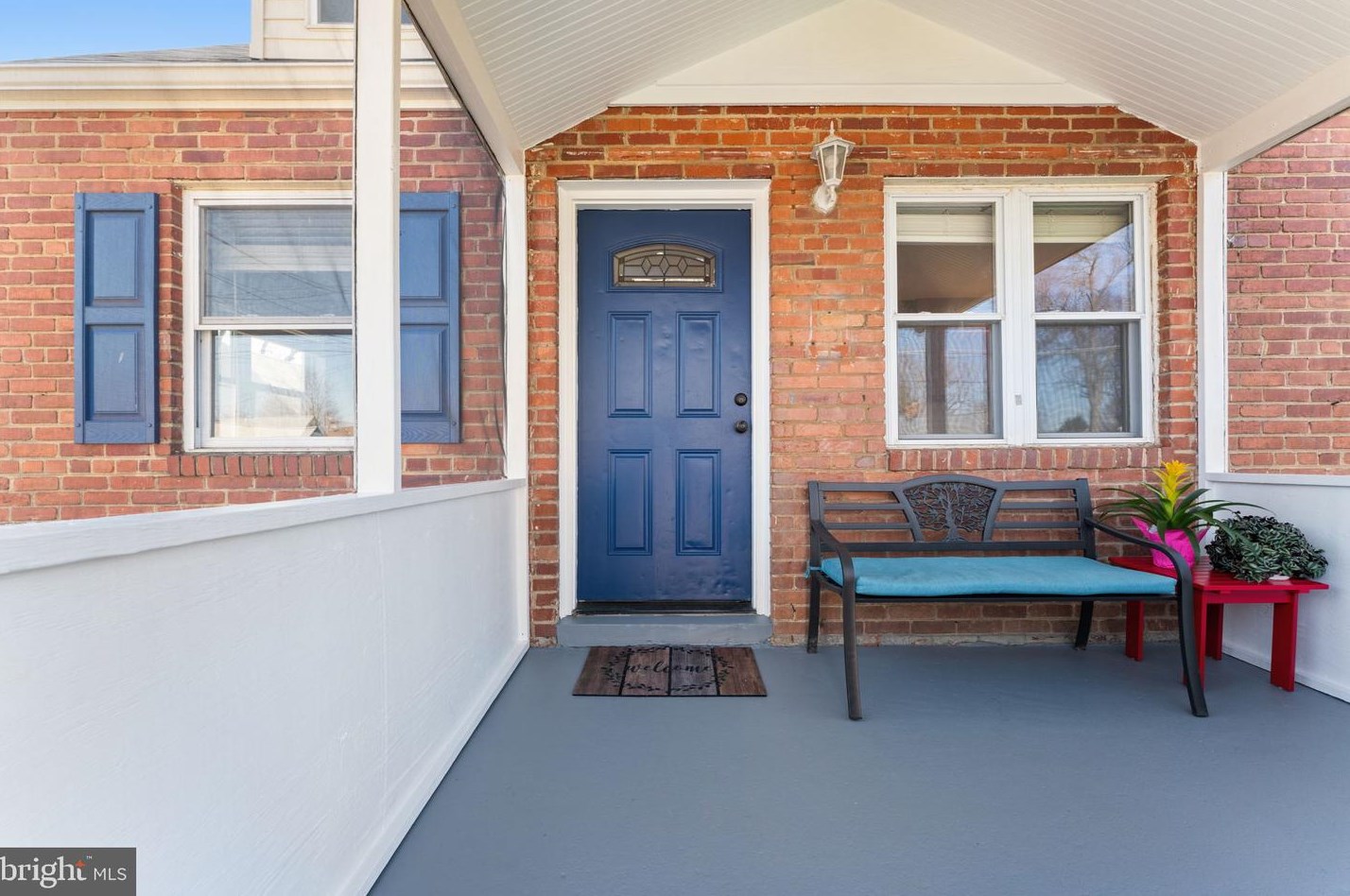 7217 Roosevelt Ave, Falls Church VA  22042-1625 exterior